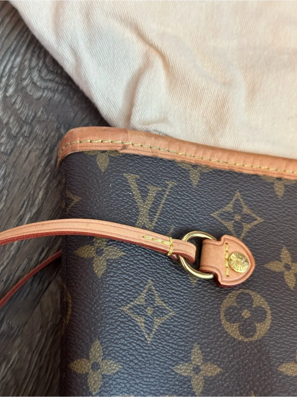 Louis Vuitton Monogram Canvas Neverfull Tote MM w/ Pouch & DustBag Beige Lining
